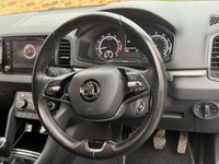 USED 2021 71 SKODA KAROQ 1.0 TSI SE SUV 5dr Petrol Manual Euro 6 (s/s) (110 ps) 1 OWNER, EXCELLENT SERVICE HISTORY,  1YR MOT, NAV, CLIMATE, BLUETOOTH, CRUISE, DAB RADIO CD, PARKING SENSORS, E/WINDOWS, R/LOCKING, FREE WARRANTY, FINANCE AVAILABLE, HPI CLEAR, PART EXCHANGE WELCOME,