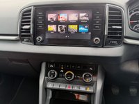 USED 2021 71 SKODA KAROQ 1.0 TSI SE SUV 5dr Petrol Manual Euro 6 (s/s) (110 ps) 1 OWNER, EXCELLENT SERVICE HISTORY,  1YR MOT, NAV, CLIMATE, BLUETOOTH, CRUISE, DAB RADIO CD, PARKING SENSORS, E/WINDOWS, R/LOCKING, FREE WARRANTY, FINANCE AVAILABLE, HPI CLEAR, PART EXCHANGE WELCOME,