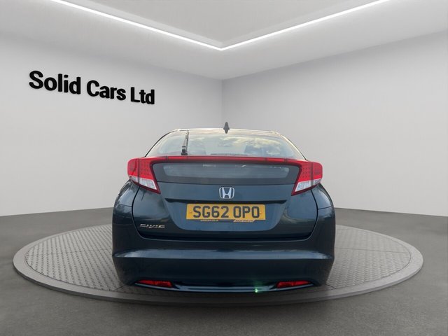 2012 Honda Civic 1.8L Es 5dr - Photo 9