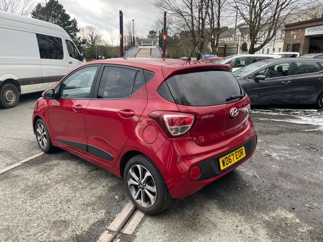 2018 HYUNDAI I10 1.2 Premium SE Hatchback 5dr Petrol Manual Euro 6 (87 ps) - Photo 8