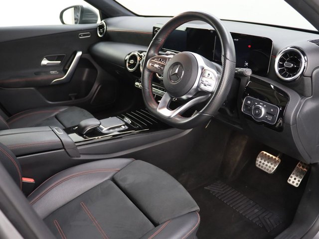 2020 Mercedes-Benz A Class 1.3L Amg Line 5dr - Photo 10