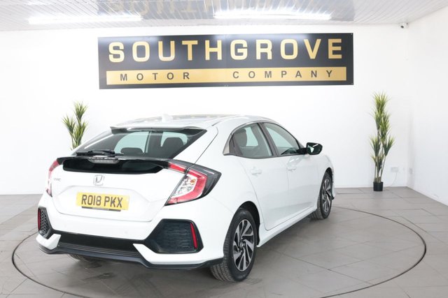 2018 HONDA CIVIC 1.0 VTEC Turbo SE Hatchback 5dr Petrol CVT Euro 6 (s/s) (126 ps) - Photo 6