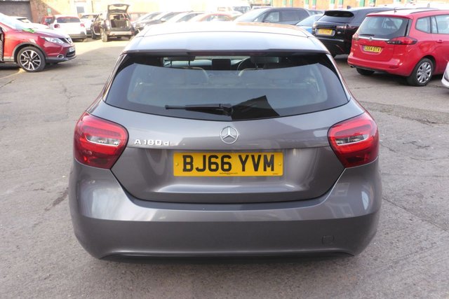 2016 Mercedes-Benz A-CLASS - Photo 12