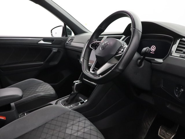 2021 Volkswagen Tiguan 1.5L R-Line 5dr - Photo 12