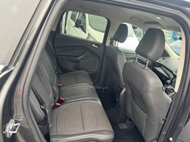 2018 FORD KUGA - Photo 10