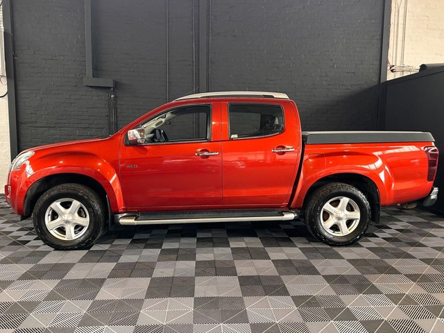 2015 ISUZU D-MAX - Photo 10