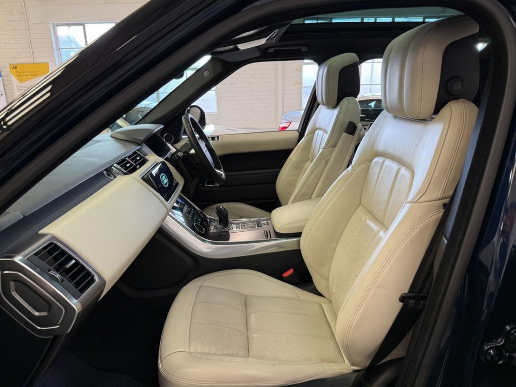 USED 2020 70 LAND ROVER RANGE ROVER SPORT 2.0 P300 HSE SUV 5dr Petrol Auto 4WD Euro 6 (s/s) (300 ps) 