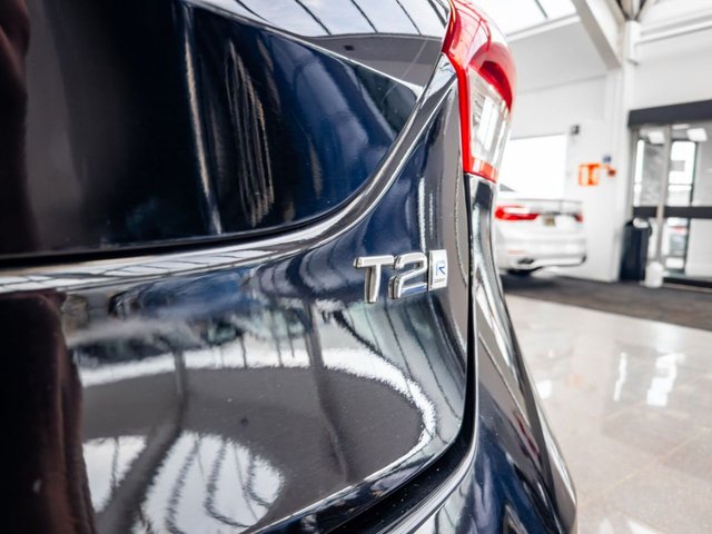 2017 Volvo V40 2L R-Design Pro 5dr - Photo 11