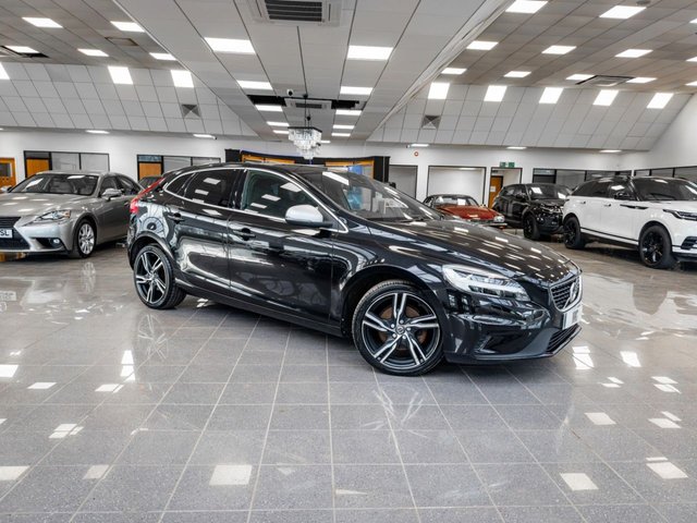 2017 Volvo V40 2L R-Design Pro 5dr
