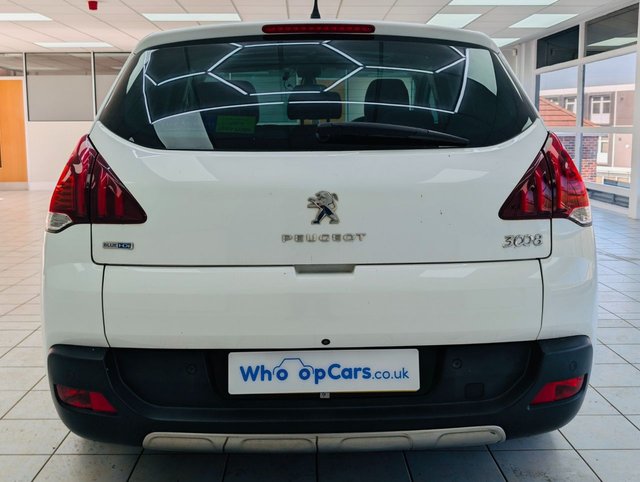 2015 PEUGEOT 3008 - Photo 5