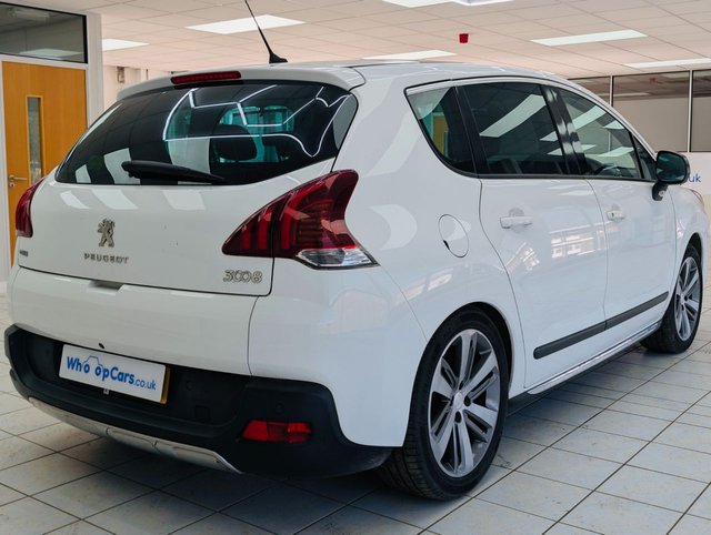 2015 PEUGEOT 3008 - Photo 4