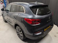 USED 2020 RENAULT KADJAR 1.3 TCe Iconic SUV 5dr Petrol Manual Euro 6 (s/s) (160 ps) Rear Camera, Sat Nav, Front & Rear Sensors