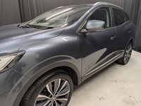 USED 2020 RENAULT KADJAR 1.3 TCe Iconic SUV 5dr Petrol Manual Euro 6 (s/s) (160 ps) Rear Camera, Sat Nav, Front & Rear Sensors