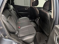 USED 2020 RENAULT KADJAR 1.3 TCe Iconic SUV 5dr Petrol Manual Euro 6 (s/s) (160 ps) Rear Camera, Sat Nav, Front & Rear Sensors
