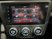 USED 2020 RENAULT KADJAR 1.3 TCe Iconic SUV 5dr Petrol Manual Euro 6 (s/s) (160 ps) Rear Camera, Sat Nav, Front & Rear Sensors