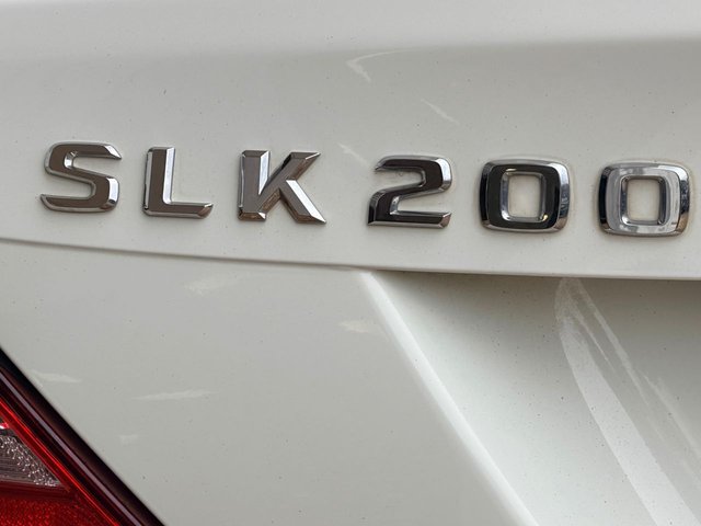 2011 Mercedes-Benz SLK - Photo 10