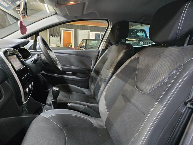 2018 RENAULT CLIO 1.5 dCi Iconic Euro 6 (s/s) 5dr - Photo 10