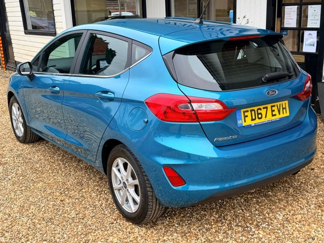 2017 FORD FIESTA - Photo 12