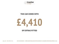 USED 2017 67 LAND ROVER RANGE ROVER VELAR 2.0 D240 R-Dynamic SE SUV 5dr Diesel Auto 4WD Euro 6 (s/s) (240 ps) 20'' ALLOY WHEELS , APPLE CARPLAY, SAT NAV ,CRUISE CONTROL , HEATED LEATHER SEATS ,DUAL CLIMATE CONTROL , FRONT AND REAR PARKING SENSORS , REAR CAMERA , SERVICE HISTORY
