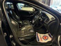 USED 2016 66 VOLVO V40 2.0 D2 R-Design Hatchback 5dr Diesel Manual Euro 6 (s/s) (120 ps) 
