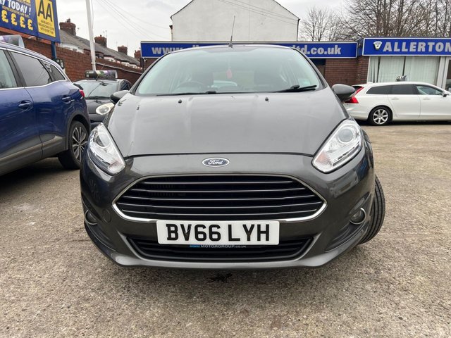 2016 FORD FIESTA - Photo 2