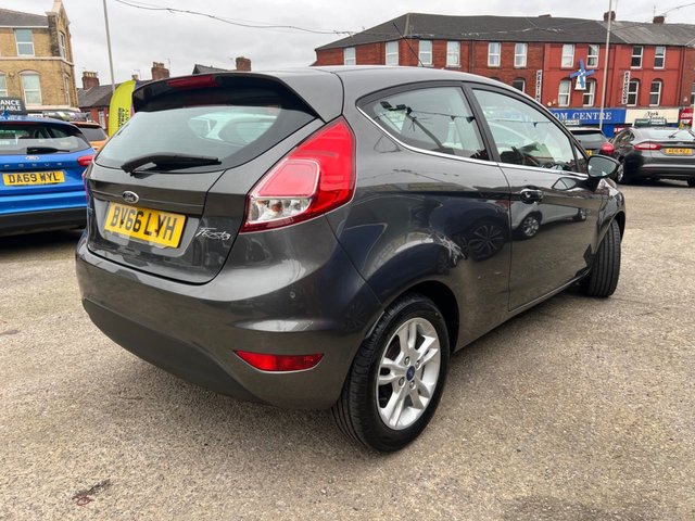 2016 FORD FIESTA - Photo 4