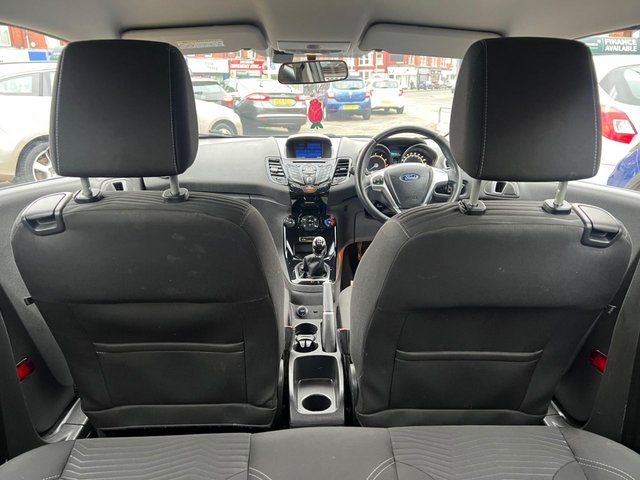 2016 FORD FIESTA - Photo 10