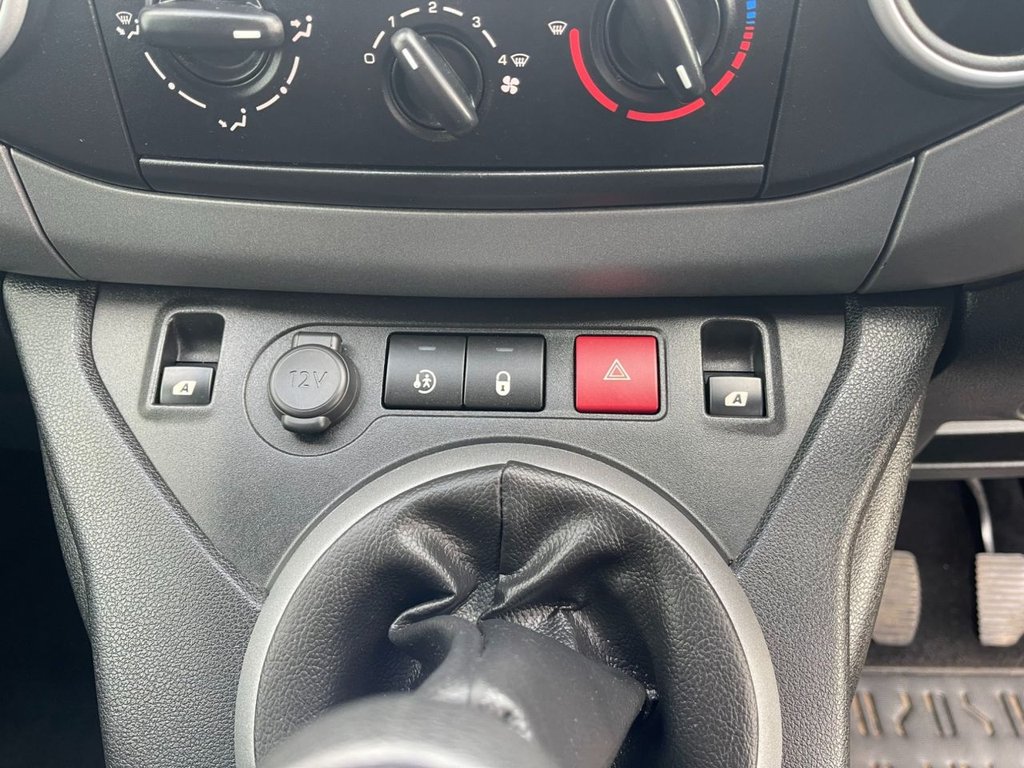 USED 2017 17 PEUGEOT PARTNER TEPEE 1.6 BlueHDi Allure MPV 5dr Diesel Manual Euro 6 (s/s) (100 ps) 