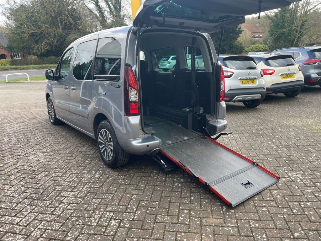 USED 2017 17 PEUGEOT PARTNER TEPEE 1.6 BlueHDi Allure MPV 5dr Diesel Manual Euro 6 (s/s) (100 ps) 