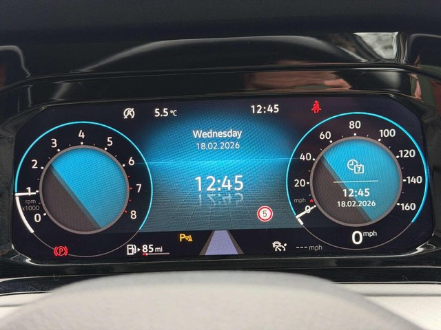 2020 Volkswagen Golf - Photo 8