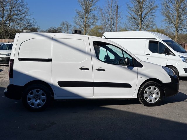 2018 PEUGEOT PARTNER - Photo 5