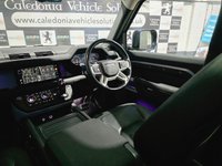 USED 2020 70 LAND ROVER DEFENDER 2.0 SD4 SE SUV 5dr Diesel Auto 4WD Euro 6 (s/s) (240 ps) 