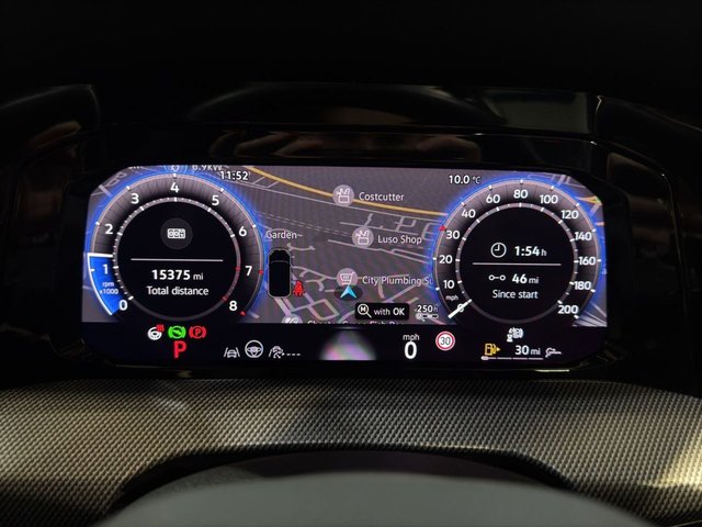 2025 Volkswagen Golf 2L R Black Edition 5dr - Photo 9