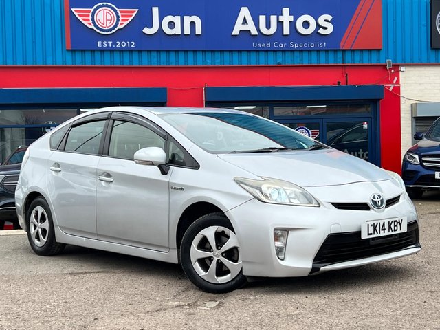 2019 TOYOTA PRIUS 2019 1.8 VVT-h T4 Hatchback 5dr Petrol Hybrid CVT Euro 5 (s/s) (136 ps) £61.48 photo