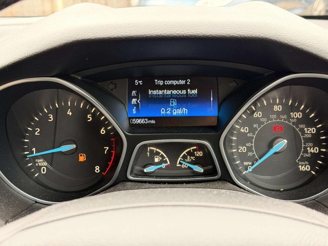 2016 Ford Focus - Photo 8