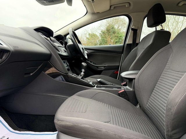 2016 Ford Focus - Photo 6