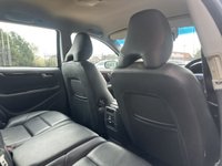 USED 2006 56 VOLVO V70 2.4 SE Estate 5dr Petrol Manual (221 g/km, 170 bhp) 1 OWNER FROM NEW + FULL VOLVO SERVICE HISTORY (18 VOLVO STAMPS) + ULTRA LOW MILEAGE 34K + FINISHED IN BARENTS BLUE WITH FULL BLACK LEATHER SEATS + WALNUT INTERIOR TRIM + ROOF RAILS + REAR PARKING SENSORS + CRUISE CONTROL + AIRCON + MULTIFUNCTIONAL STEERING WHEEL + 17" ALLOY WHEELS + ULEZ COMPLIANT + HPI CLEAR + 2 KEYS
