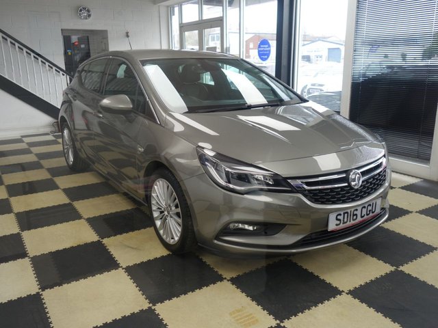 2016 VAUXHALL ASTRA - Photo 3