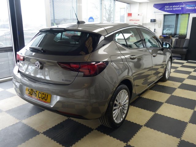 2016 VAUXHALL ASTRA - Photo 6