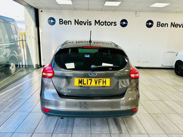 2017 FORD FOCUS - Photo 6