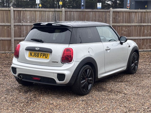 2018 MINI HATCH - Photo 5