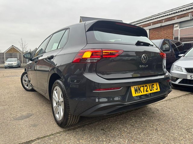 2022 VOLKSWAGEN GOLF 1.5 TSI Life Euro 6 (s/s) 5dr - Photo 4