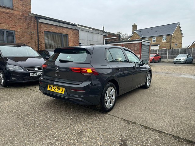 2022 VOLKSWAGEN GOLF 1.5 TSI Life Euro 6 (s/s) 5dr - Photo 9