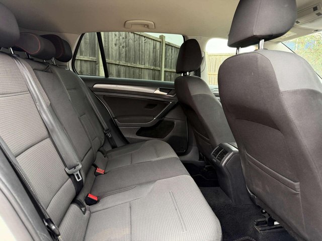 2017 Volkswagen Golf - Photo 10