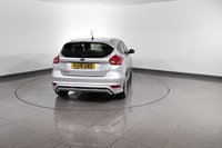USED 2018 18 FORD FOCUS 1.5 TDCi ST-Line Hatchback 5dr Diesel Manual Euro 6 (s/s) (120 ps) 7 stamp SERVICE HISTORY - NEW CLUTCH