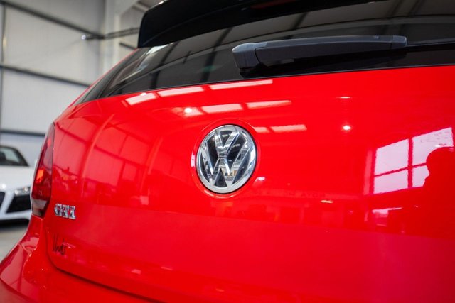 2017 Volkswagen Polo 1.8L GTI 3dr - Photo 12