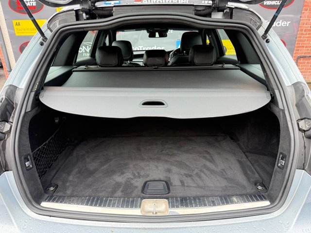 2018 Mercedes-Benz C-Class 2.1L Amg Line 5dr - Photo 8