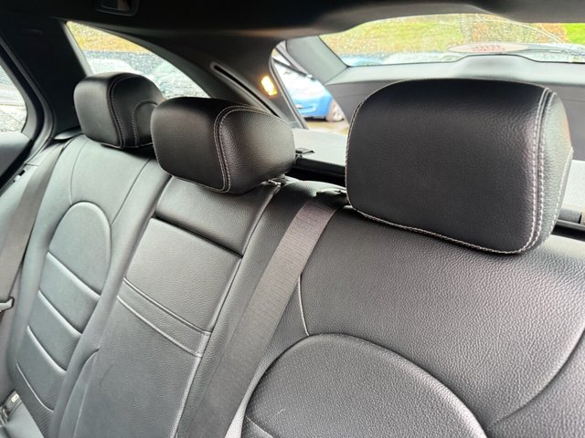 2018 Mercedes-Benz C-Class 2.1L Amg Line 5dr - Photo 11