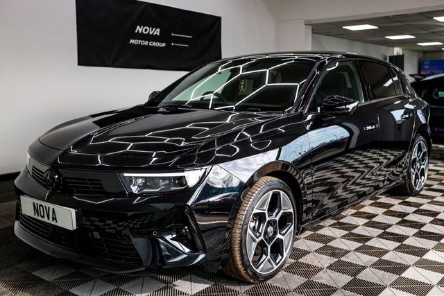 2024 Vauxhall Astra 1.6L Ultimate 5dr - Photo 7