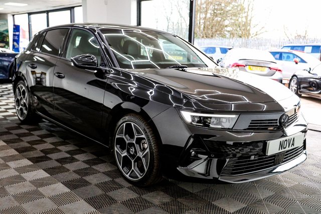 2024 Vauxhall Astra 1.6L Ultimate 5dr - Photo 9